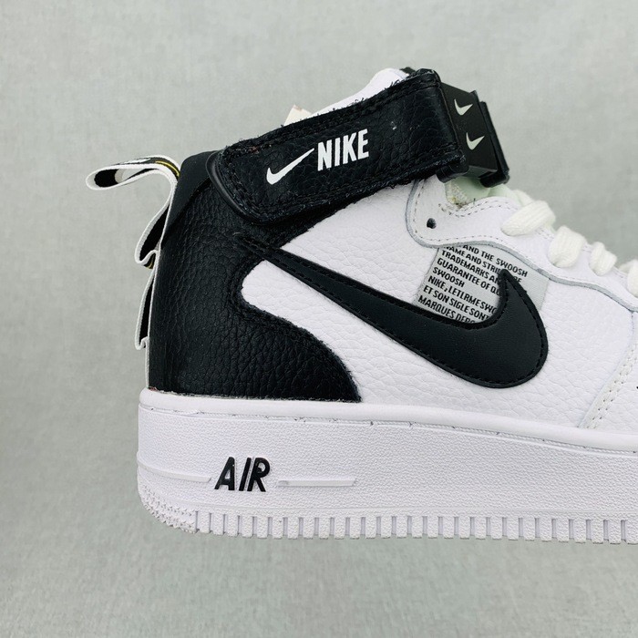 Air Force 1 Mid