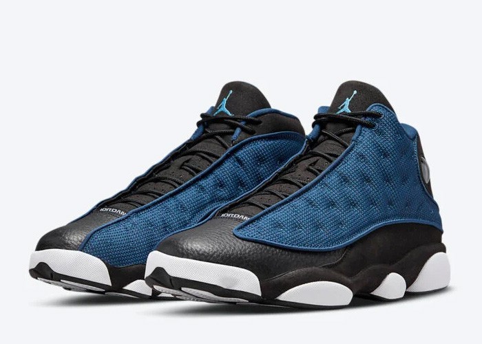 Air Jordan 13 Stands Out in “Brave Blue”