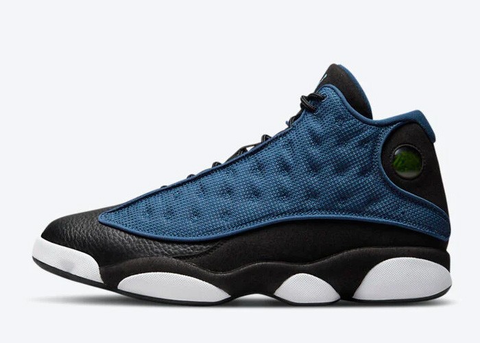 Air Jordan 13 Stands Out in “Brave Blue”