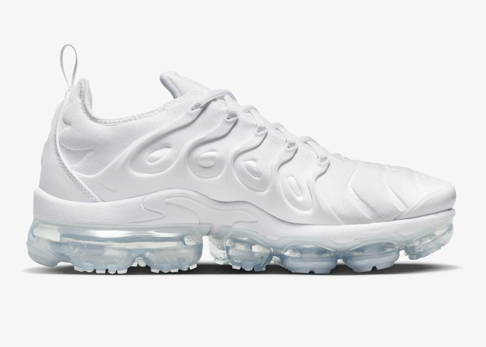 Nike Air VaporMax Plus Triple White