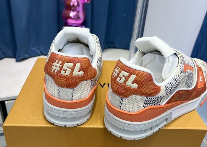 L***V Trainer Sneaker