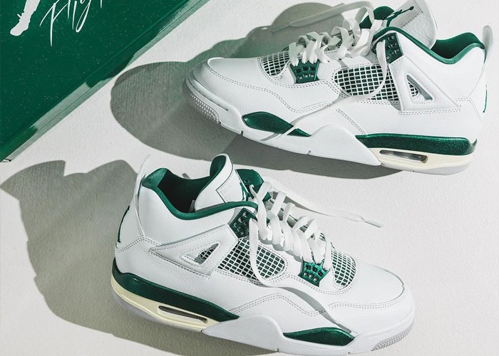 Air Jordan 4 Retro
